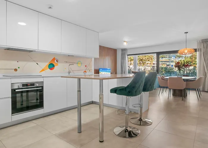 Luxury 3br Garden Estepona