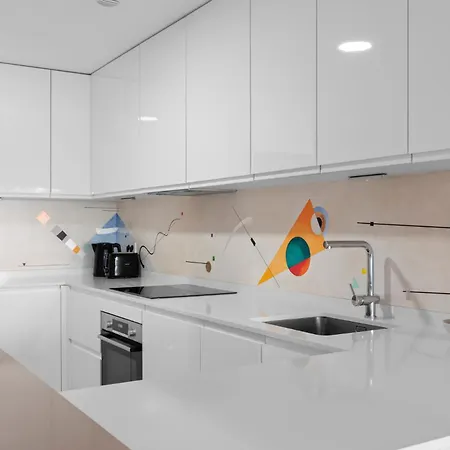 דירה Luxury 3br Garden אסטפונה