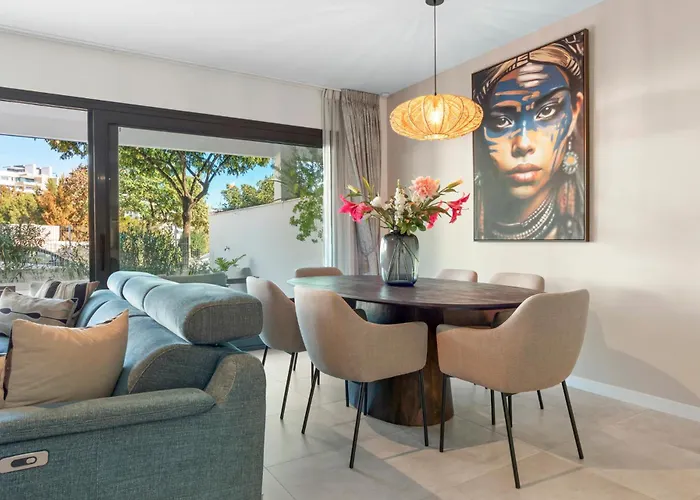 Appartement Luxury 3br Garden *